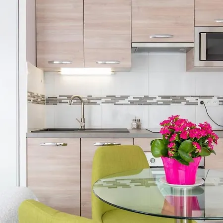 Terrasse Stella Casino Centre Classe 3 Etoiles 艾克斯莱班