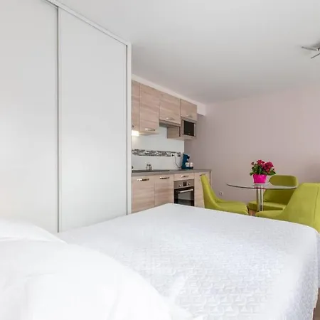 Terrasse Stella Casino Centre Classe 3 Etoiles Апартаменты Экс-ле-Бен