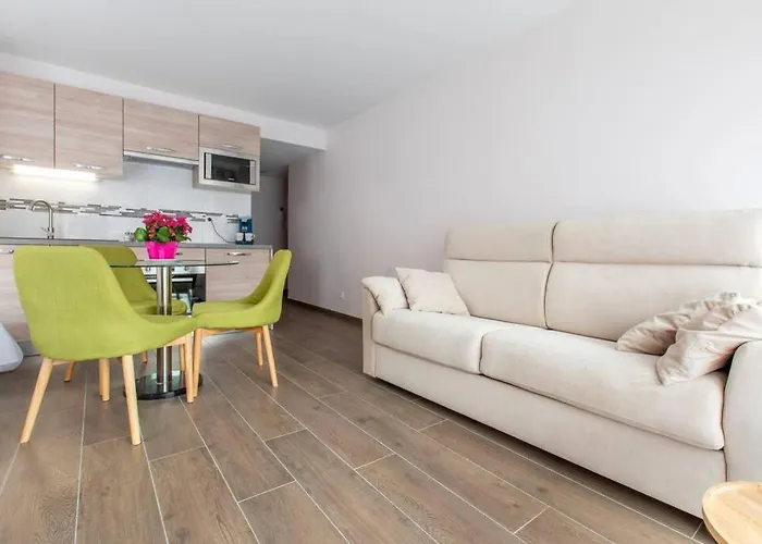 Terrasse Stella Casino Centre Classe 3 Etoiles Экс-ле-Бен