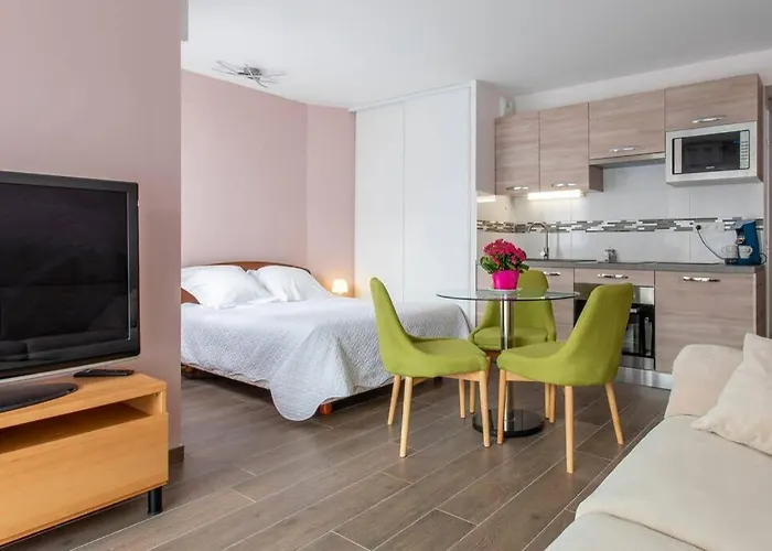 Terrasse Stella Casino Centre Classe 3 Etoiles شقة